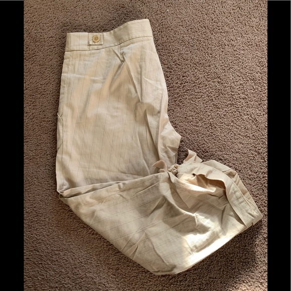 BCBG Maxazria crop cargo style pants - Picture 2 of 8